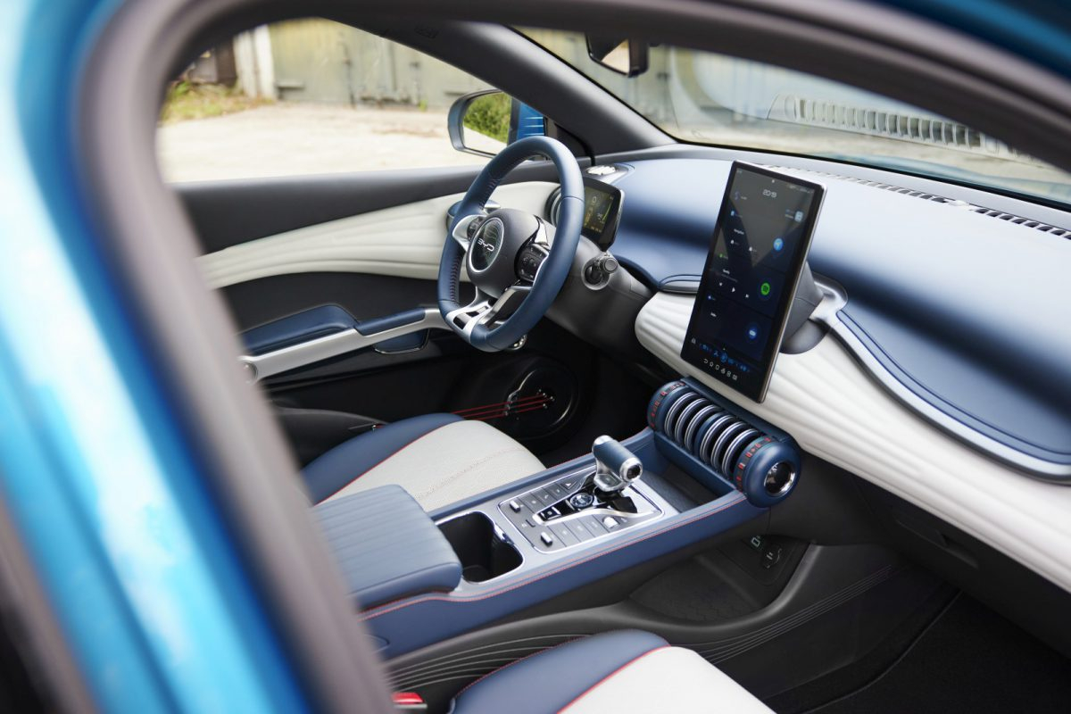byd atto 3 interni