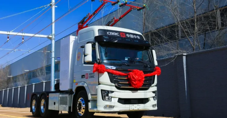 camion filobus cinese