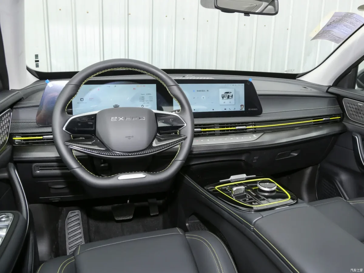 Zotye T300 interiors