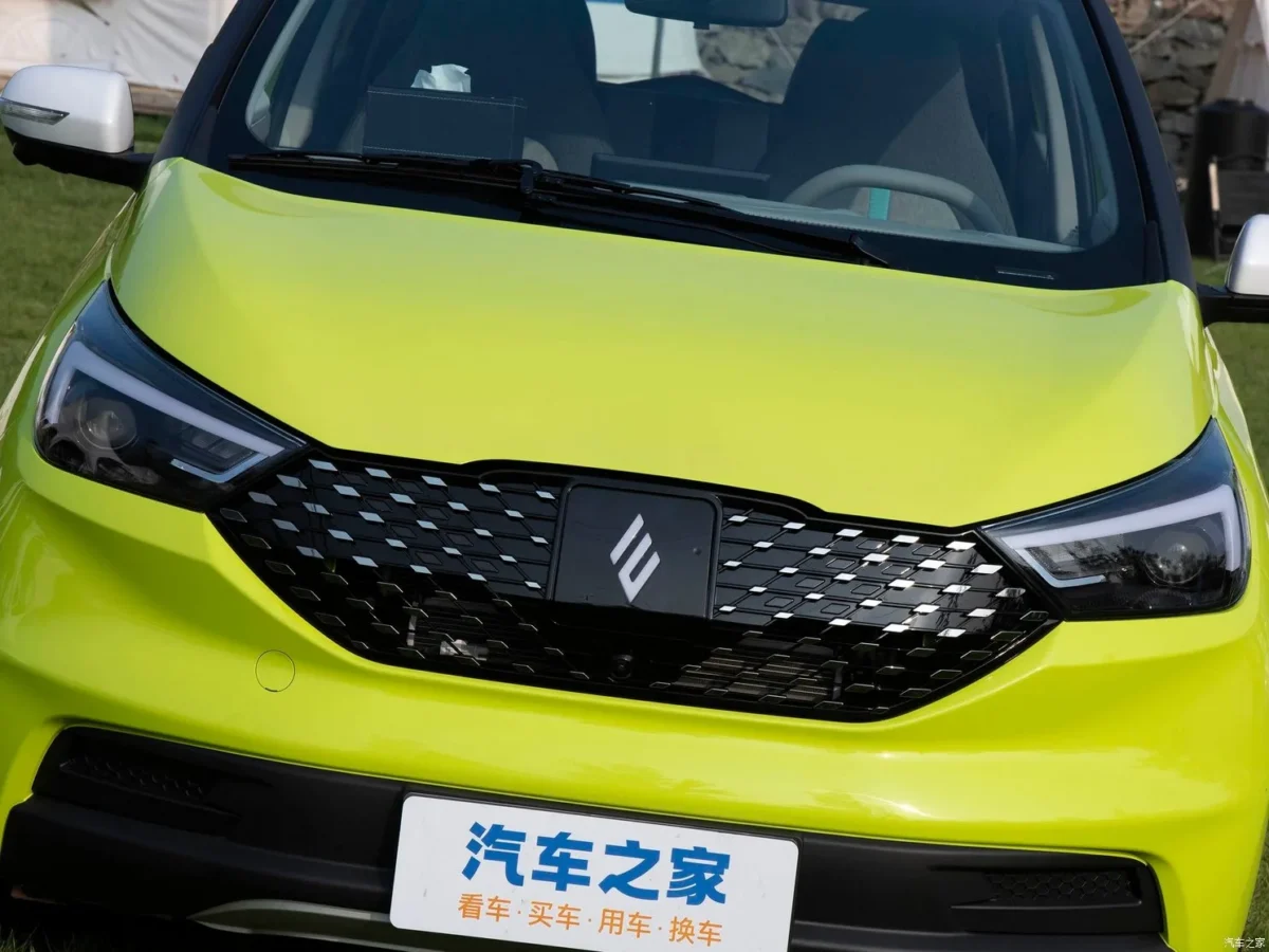 Yizhi EV3